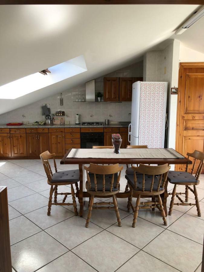 Вілла Clementine'S House Ачиреале Екстер'єр фото
